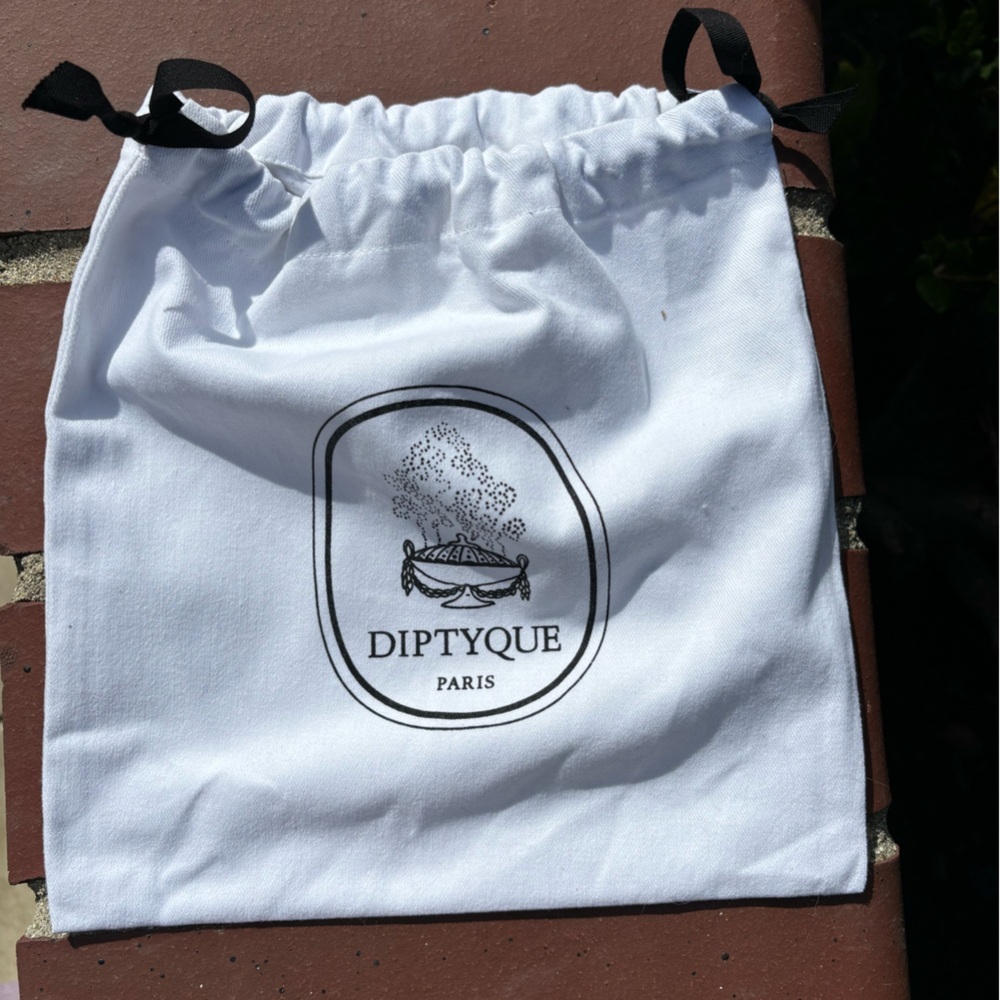 Diptyque Paris White Drawstring Bag - Picture 1 of 2